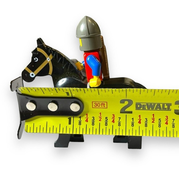 Vintage LEGO Minifigure Mounted Knight with Horse Shield Bow Quiver - Picture 10 of 10